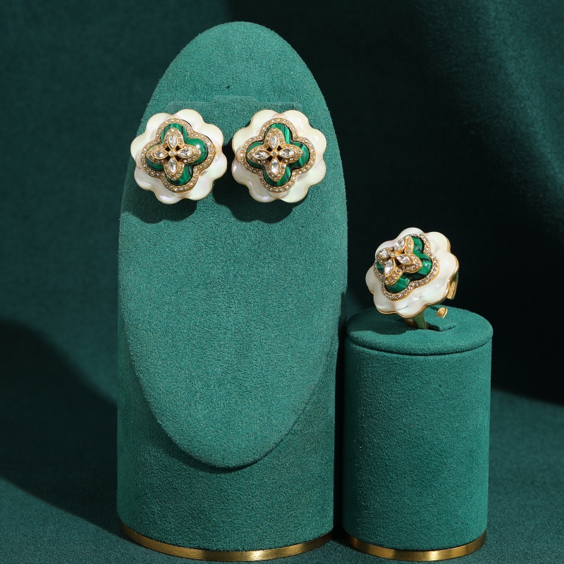 Винтажные белые эмалевые украш – обзор и цена Turquoise Stone Ring
